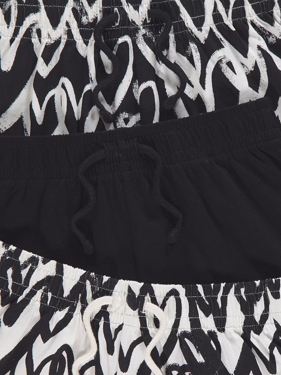 Graffiti Hearts Runner Shorts 3 Pack detail 1