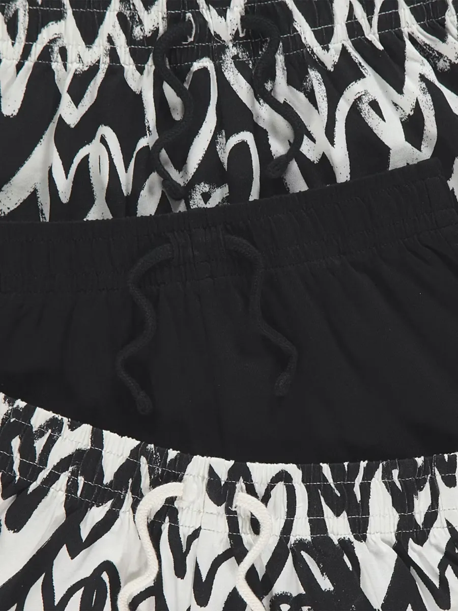 Graffiti Hearts Runner Shorts 3 Pack