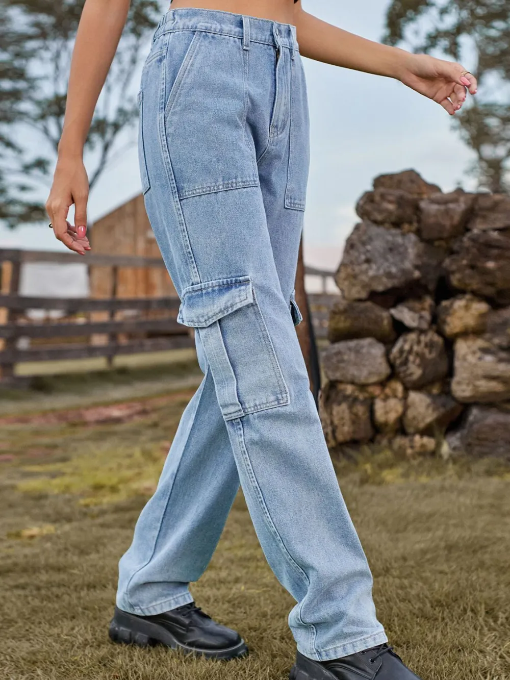 Relaxed High Waist Cargo Denim Jeans