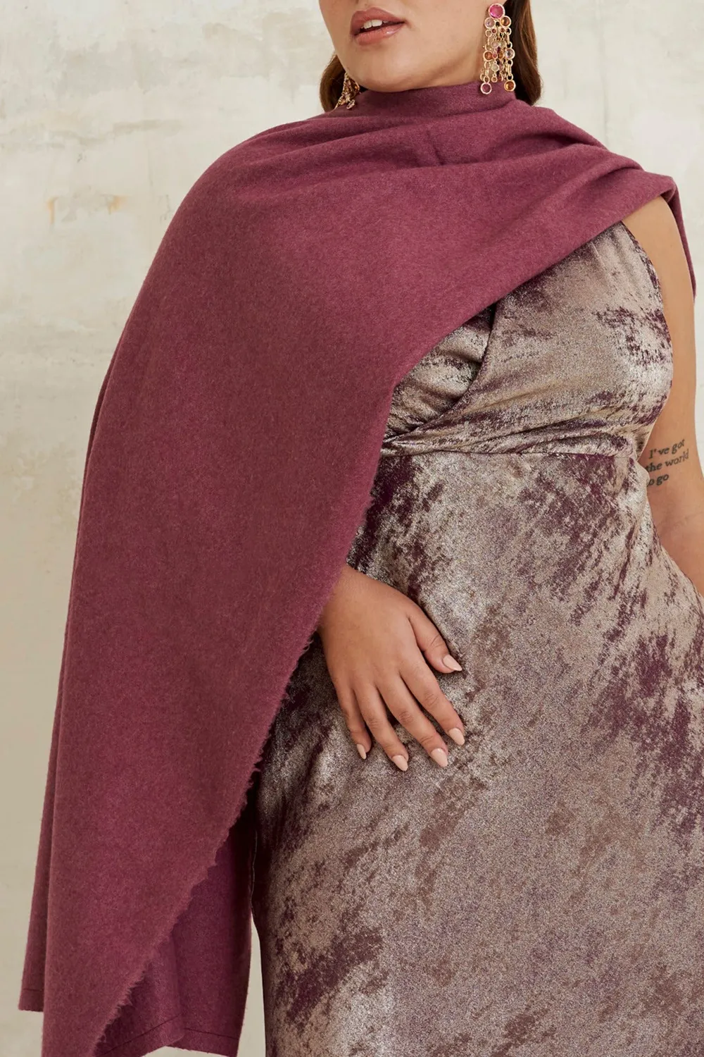 Plum No Printing Women's Shawl