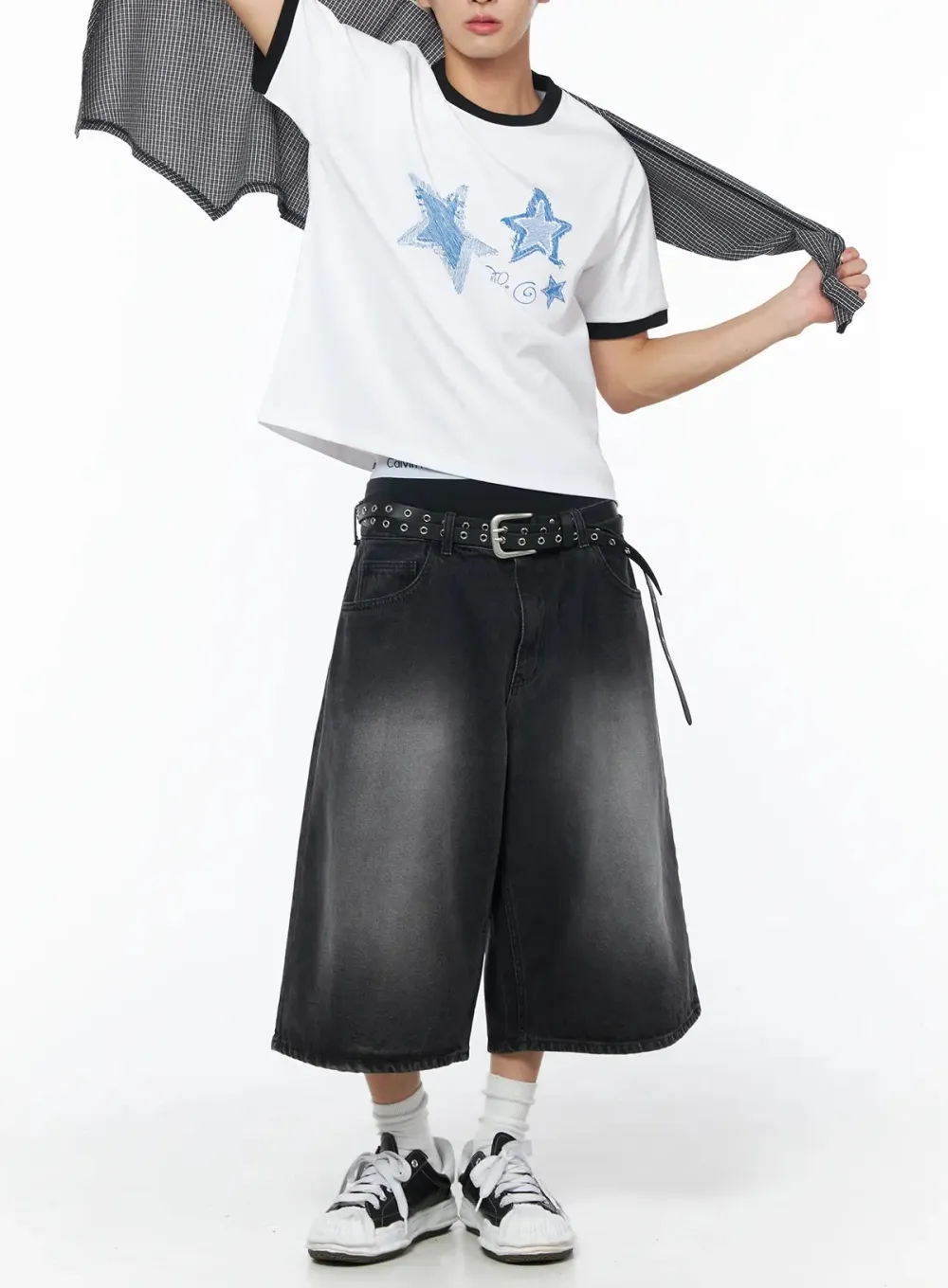 Men's Star Graphic Ringer Tee