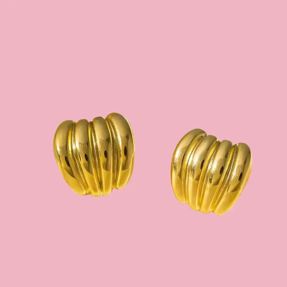 Ribbed Stud Earrings