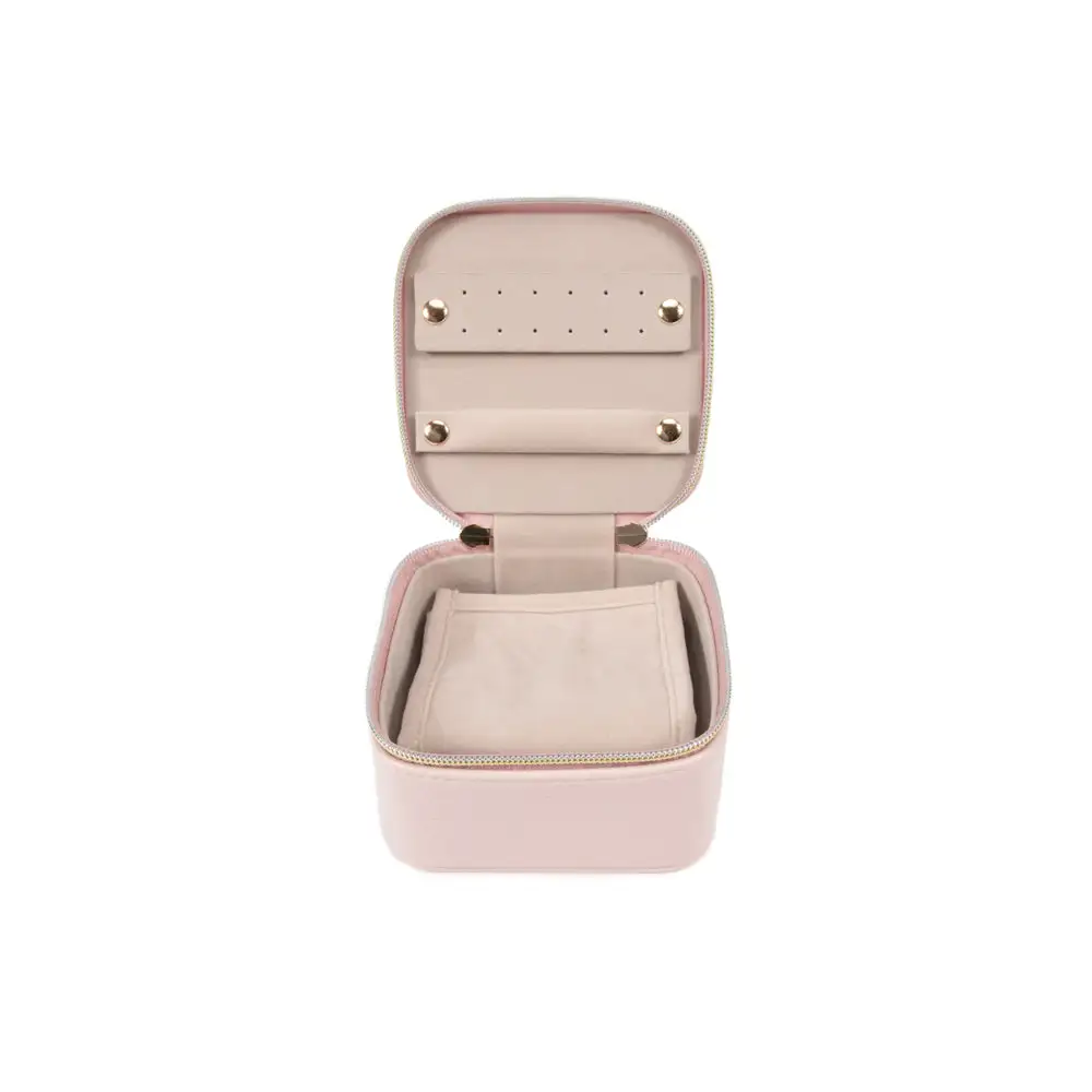 Leah Travel With Jewelry Box