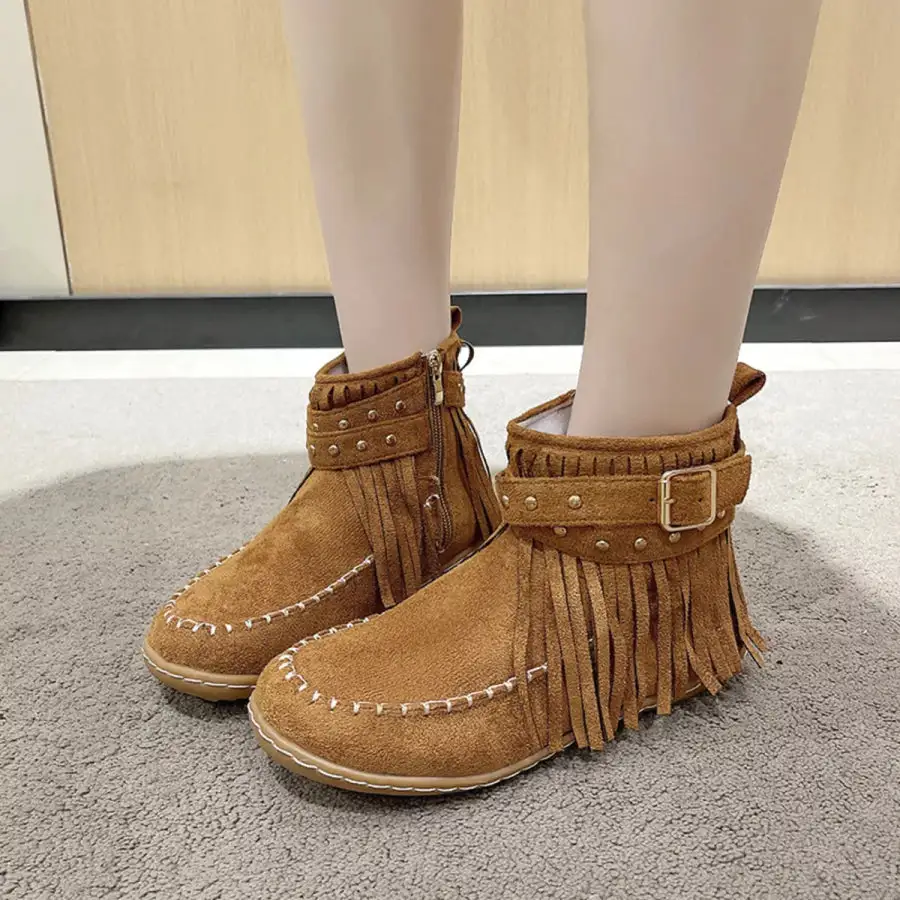Textured Fringe Round Toe Boots