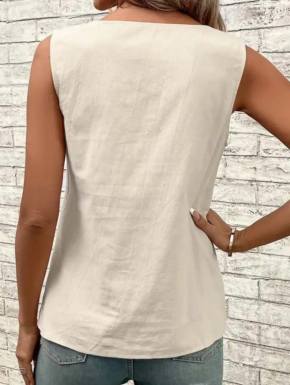 Asymmetric Shoulder Sleeveless Tank Top