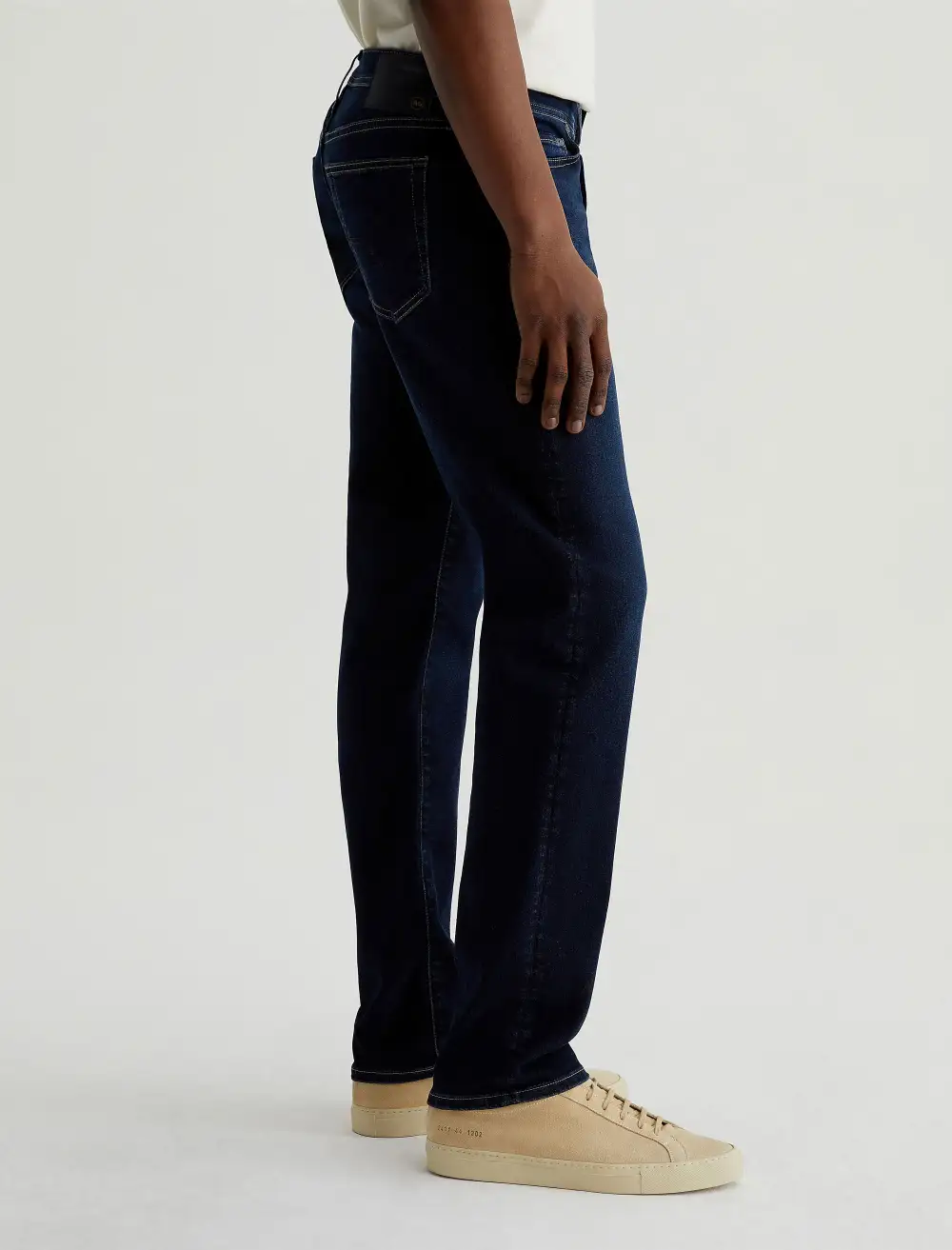 Men's Modern Slim Mid Rise Shape Retaining Jeans