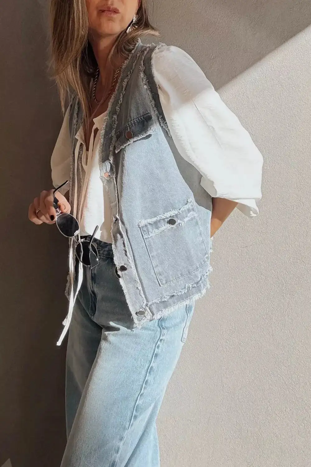 Frayed Edge Flap Pockets Vest Jacket