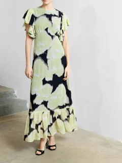 Breathable Flowing Chiffon Dress With Ruffle Sleeves