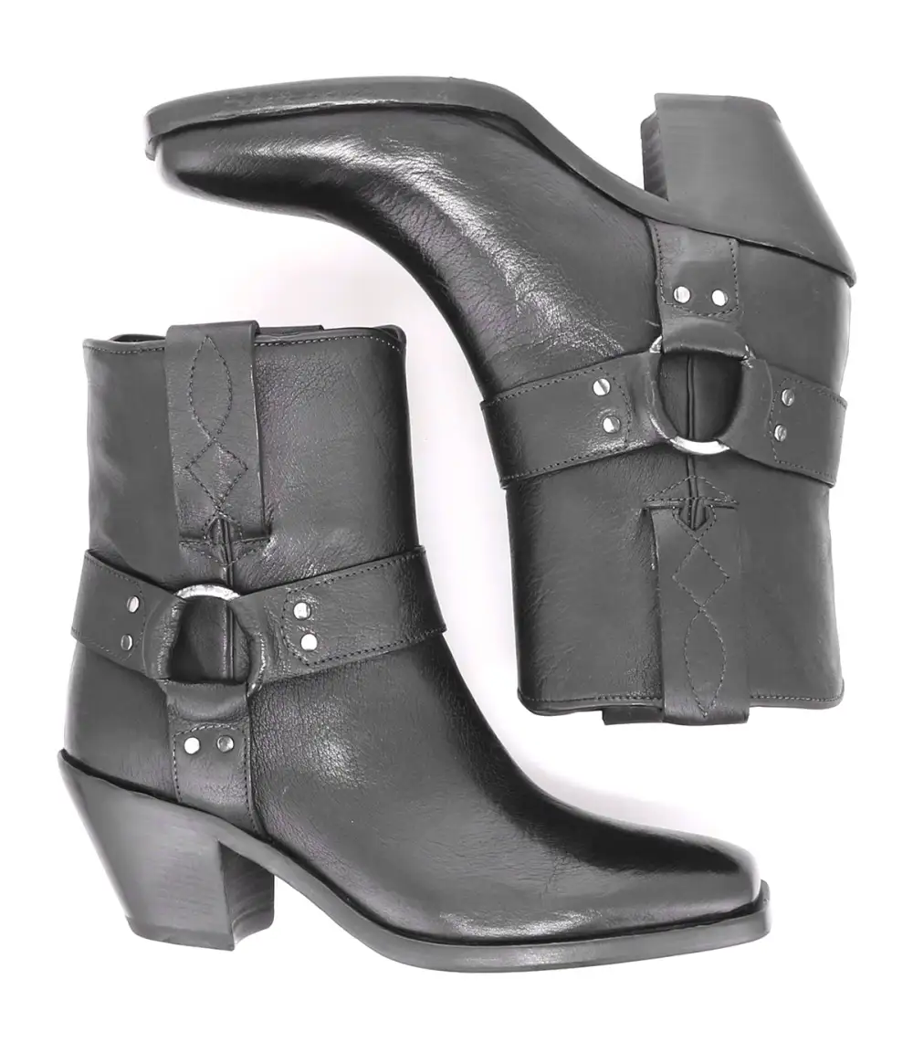 Heritage Sculpted Harness Boots