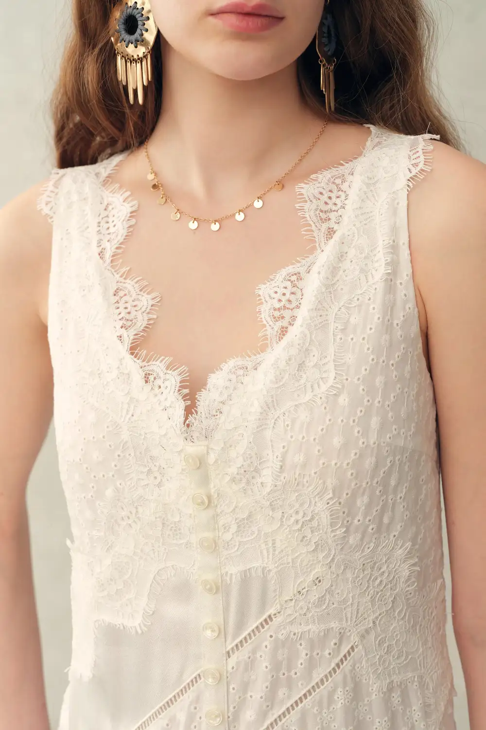 V-Neck Sleeveless Lace Embroidered Linen Dress