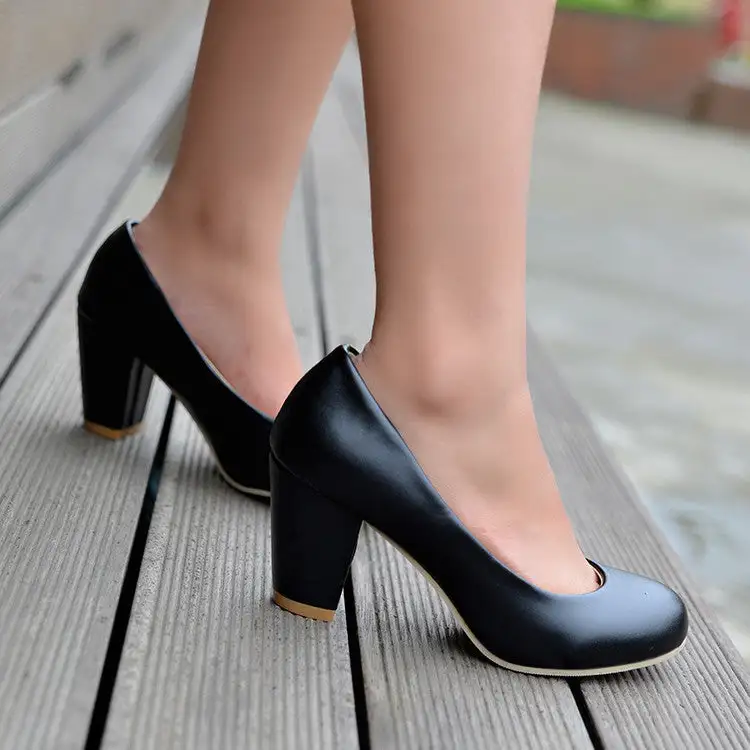 Round Toe Chunky Heel Pumps