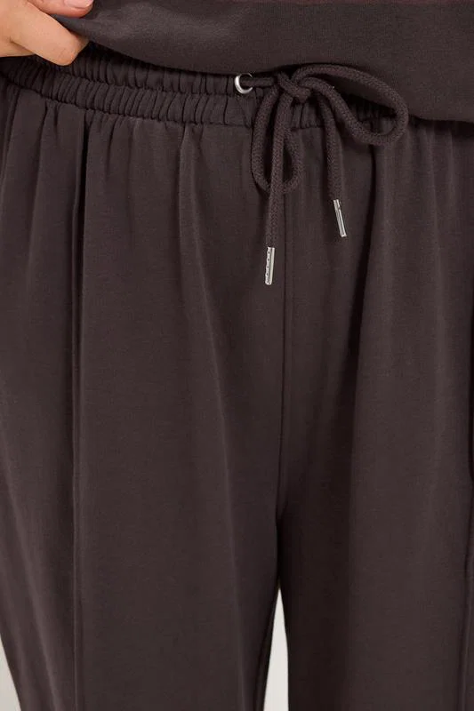 Chocolate Brown Sweatshirt & Jogger Set detail 3