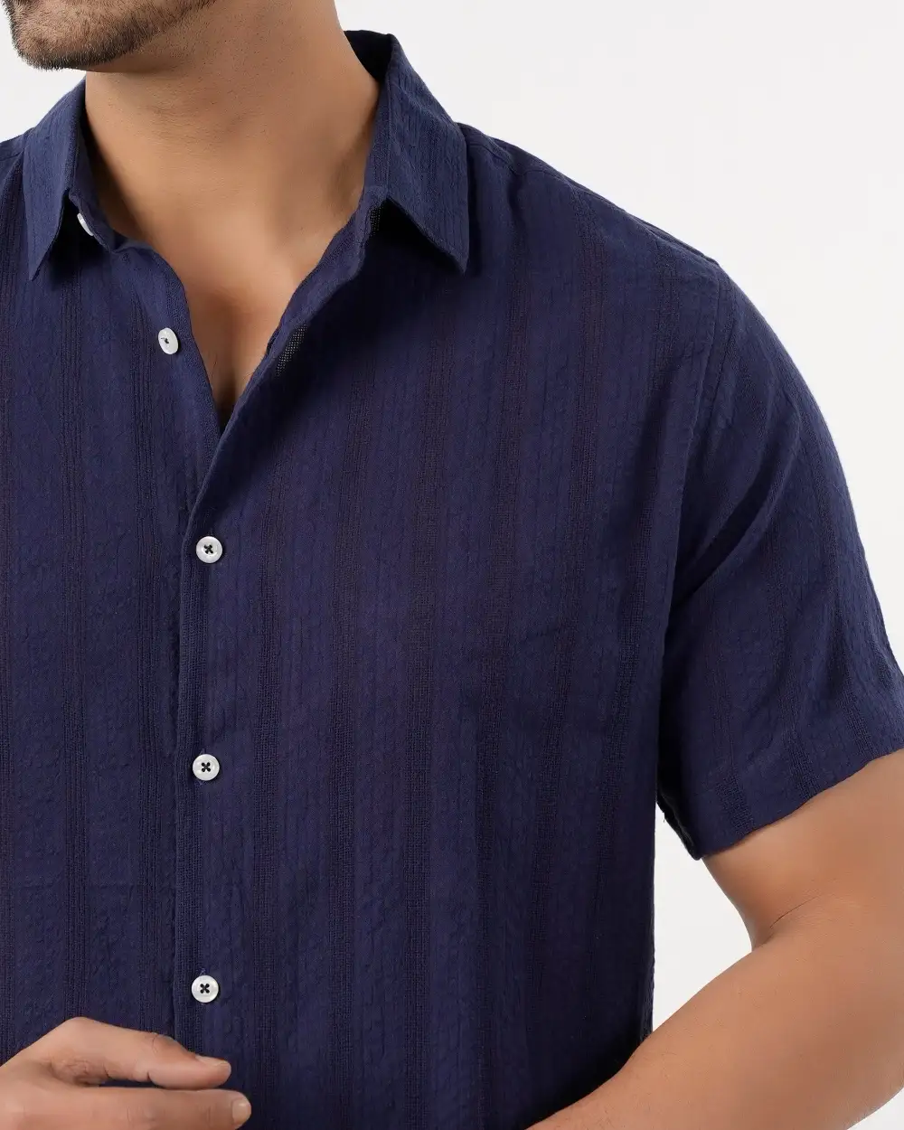 Men's Chambray Striped Half Sleeve Shirt