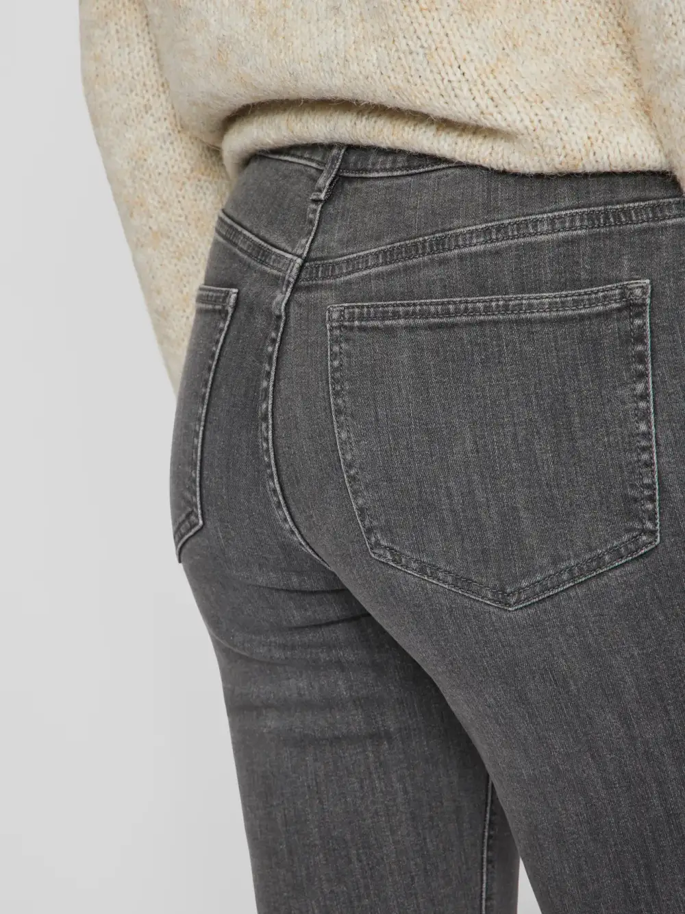 Relaxed Easy Fit Everyday Classic Jeans
