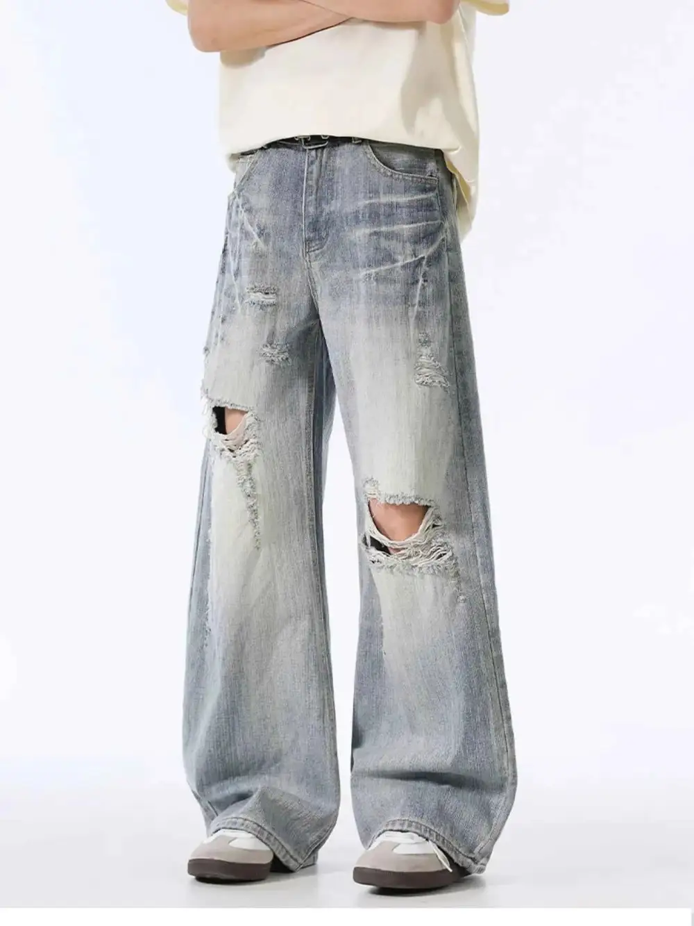 Distressed Wide Leg Vintage Wash Jeans