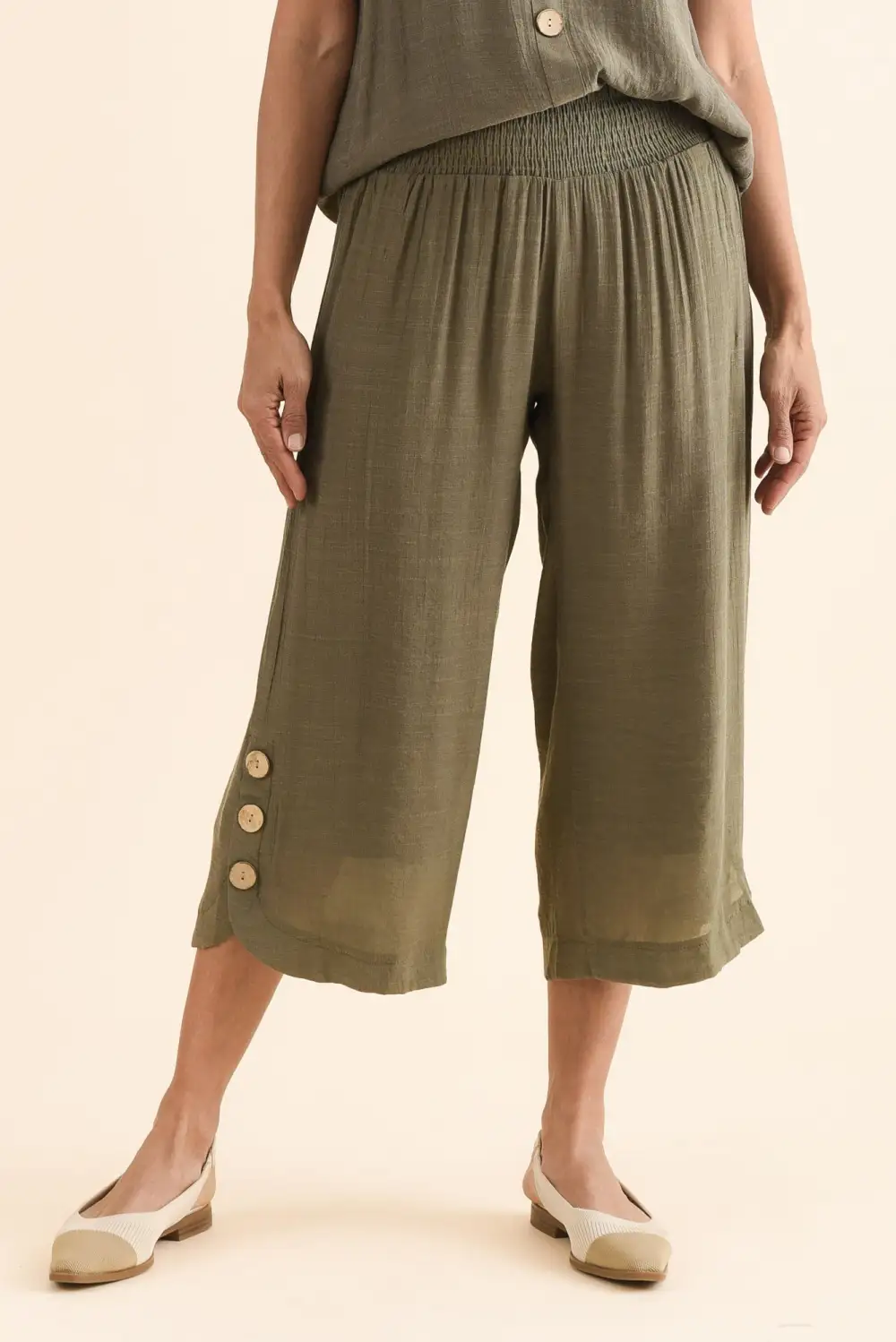 Wide Leg Pants With Mid Rise And Elastic Waist