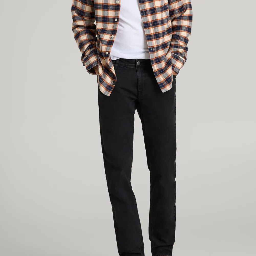 Men's Contemporary Tapered Cotton Stretch Jeans