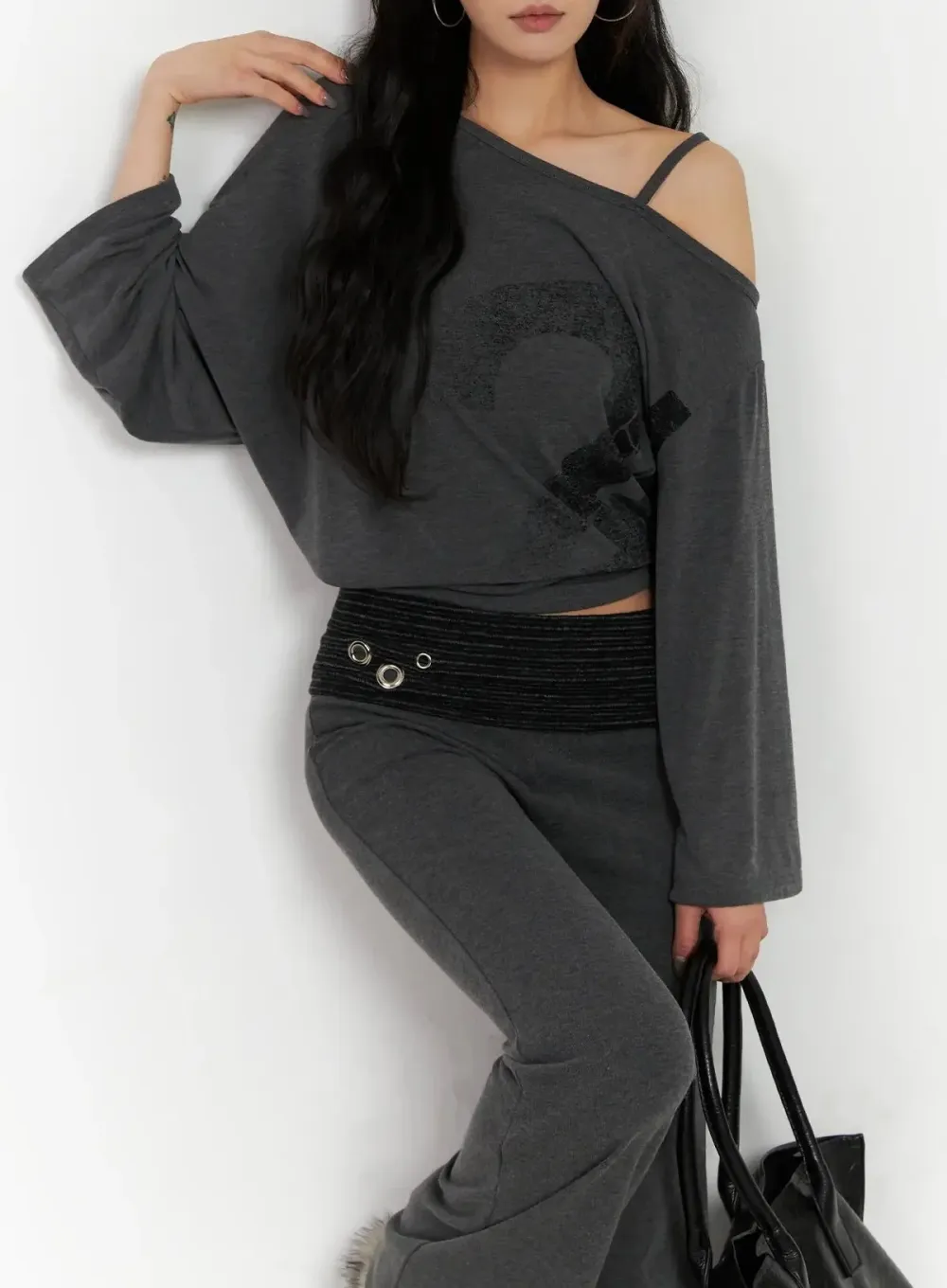 Casual Graphic Long Sleeve Off-Shoulder Top