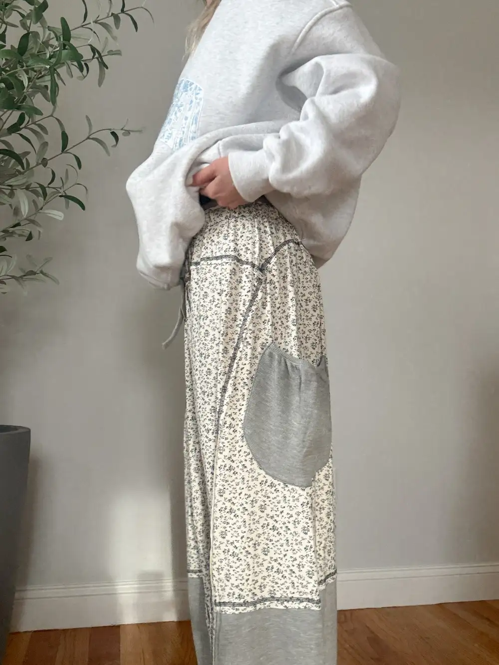Sunny Day Lounge Pants Sweatshirt
