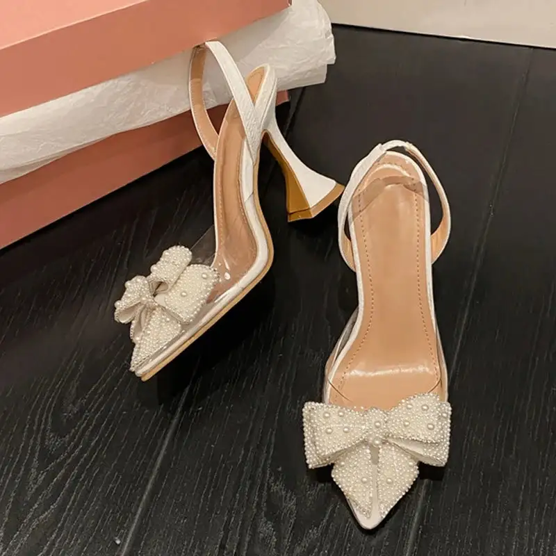 Pearl-Detail Bow-Detail Pointed-Toe Pumps