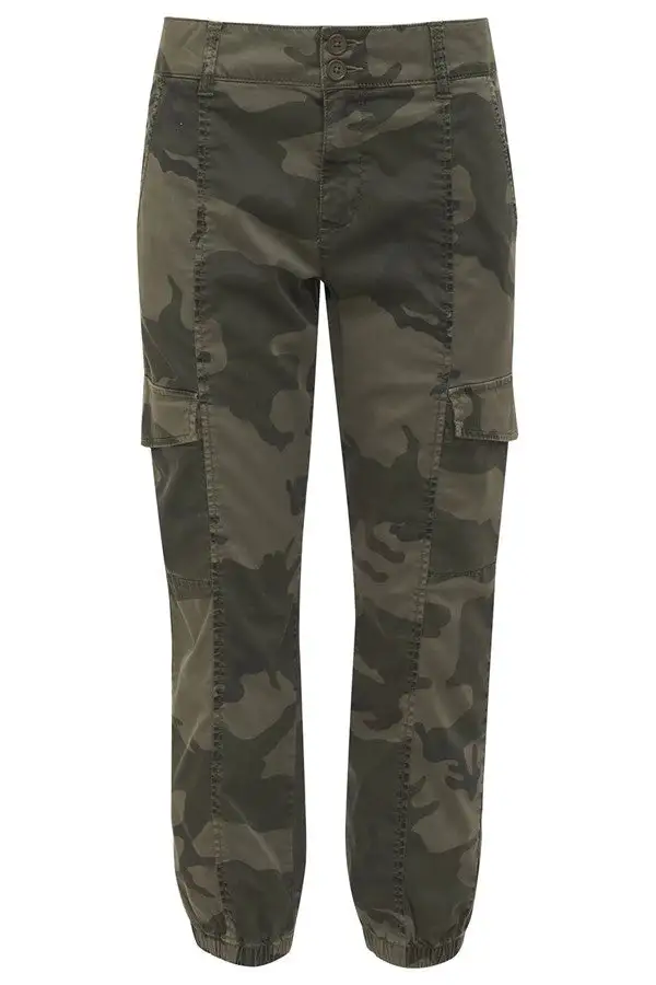 Women's Camo Print Cargo Jogger Pants