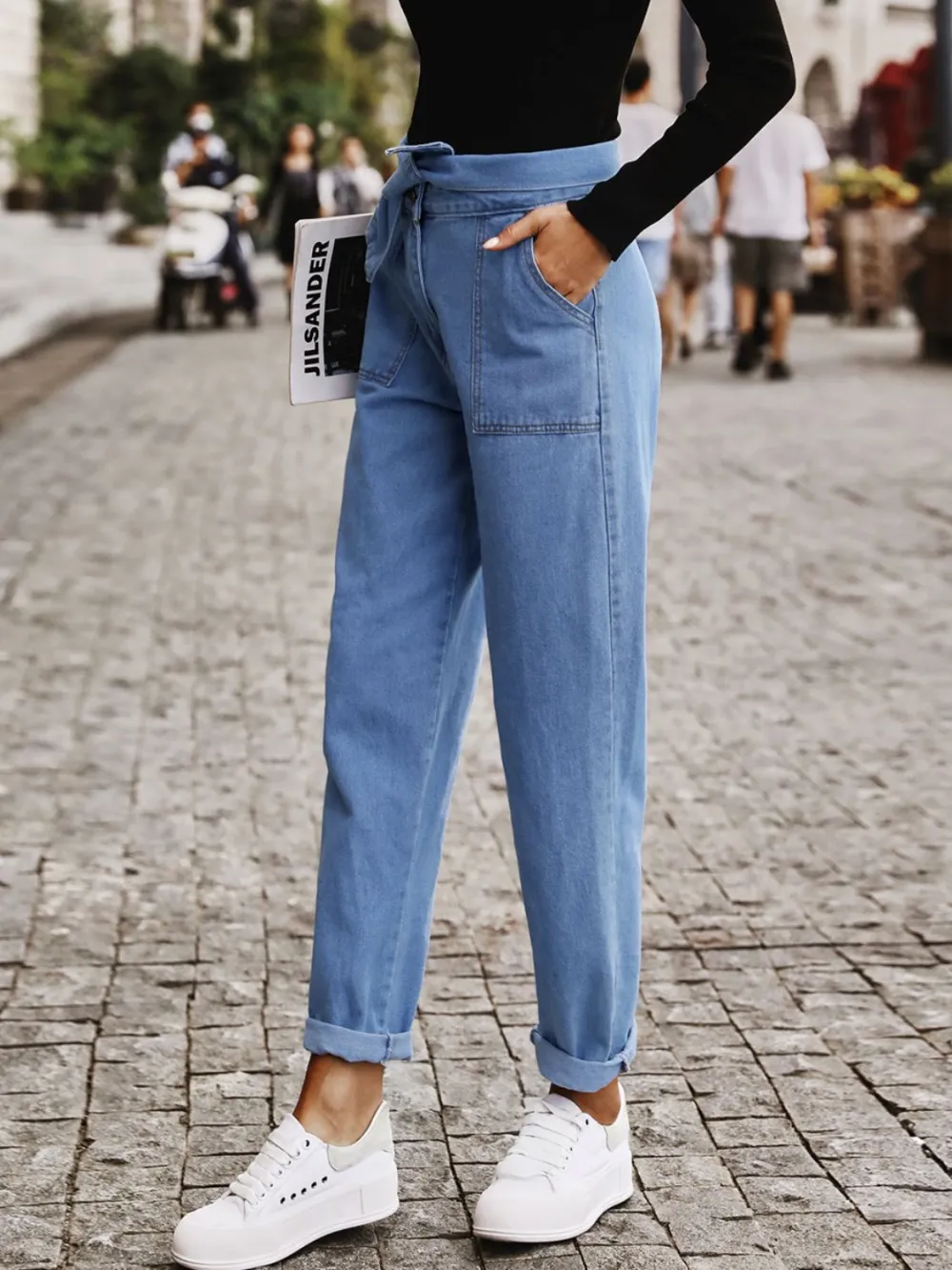 Tied Straight Pocket Denim Jeans