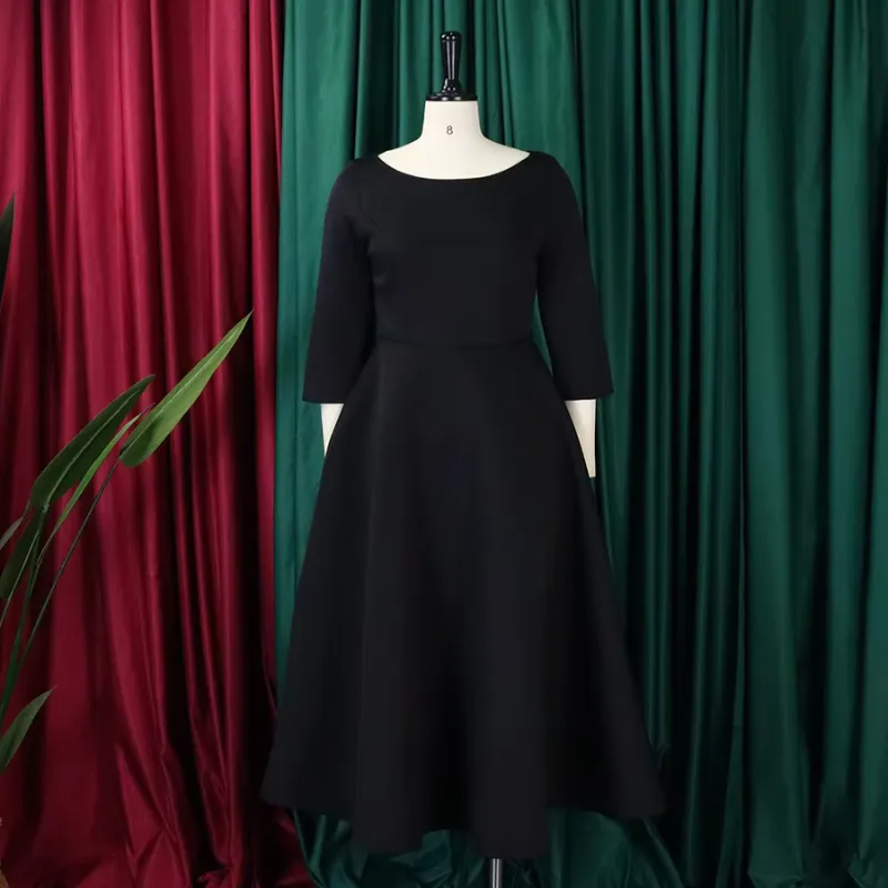  Line Midi Dress