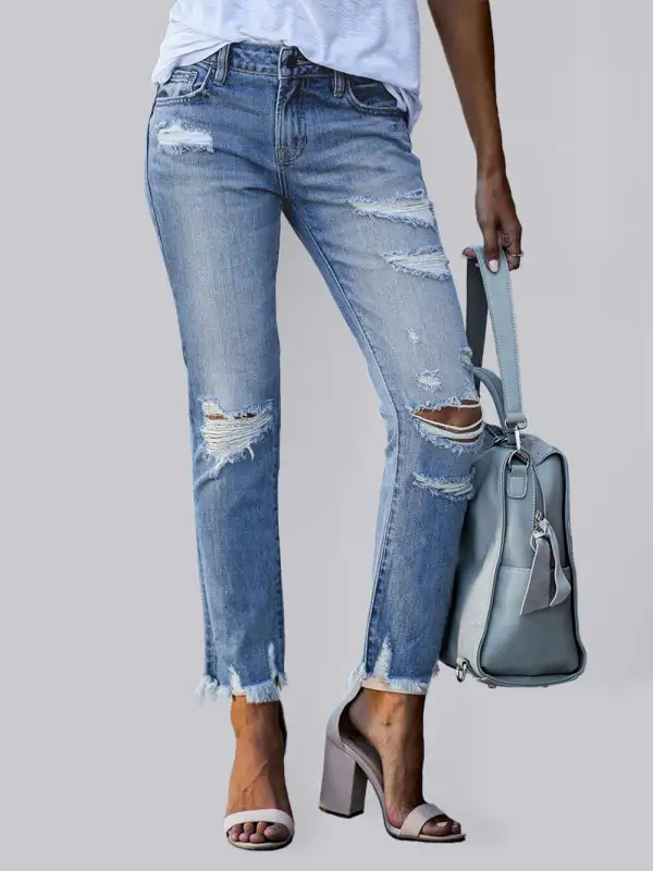 Cropped Ripped Pocketed Slim Straight Jeans