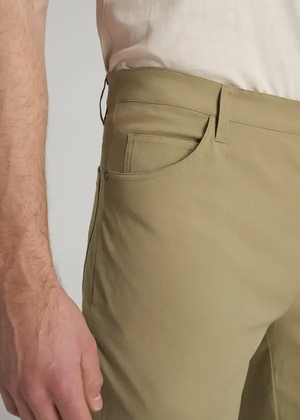 Men's Modern Tapered Stretch Pants