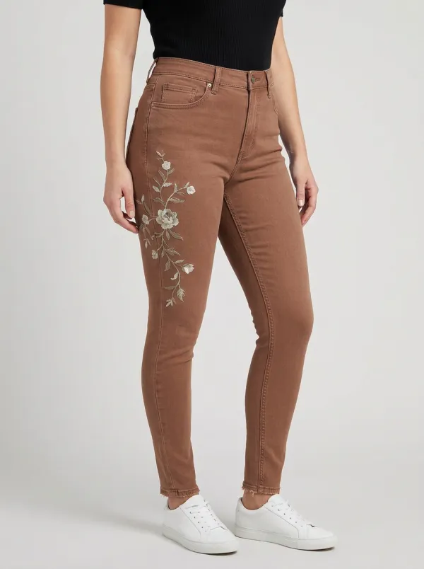 Women's Floral White Rose Embroidered Printed Slim Jeans