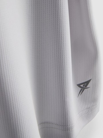 1.5-8yrs | Active T-Shirt detail 2