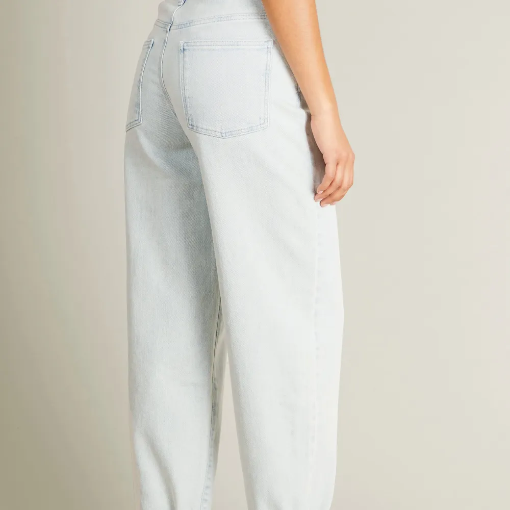 Women's Classic Flare Balloon Relaxed Jeans