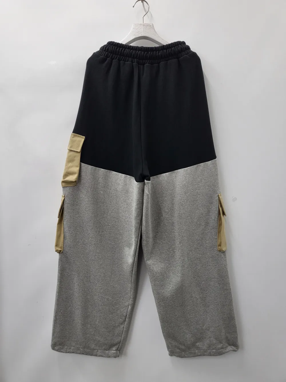 Colorblock Cotton Relaxed Cargo Pants