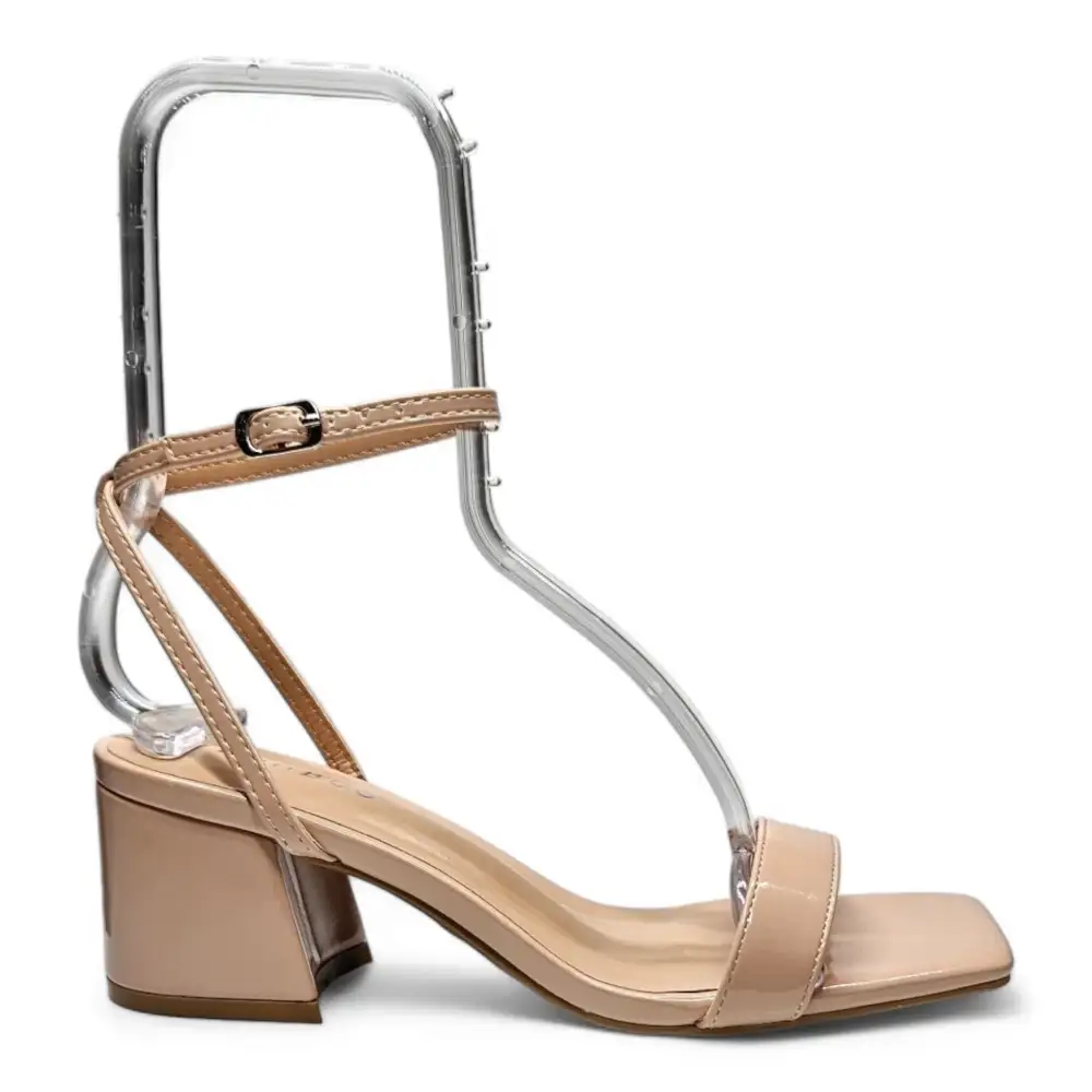 Entire Low Block Heel W/ Ankle Strap