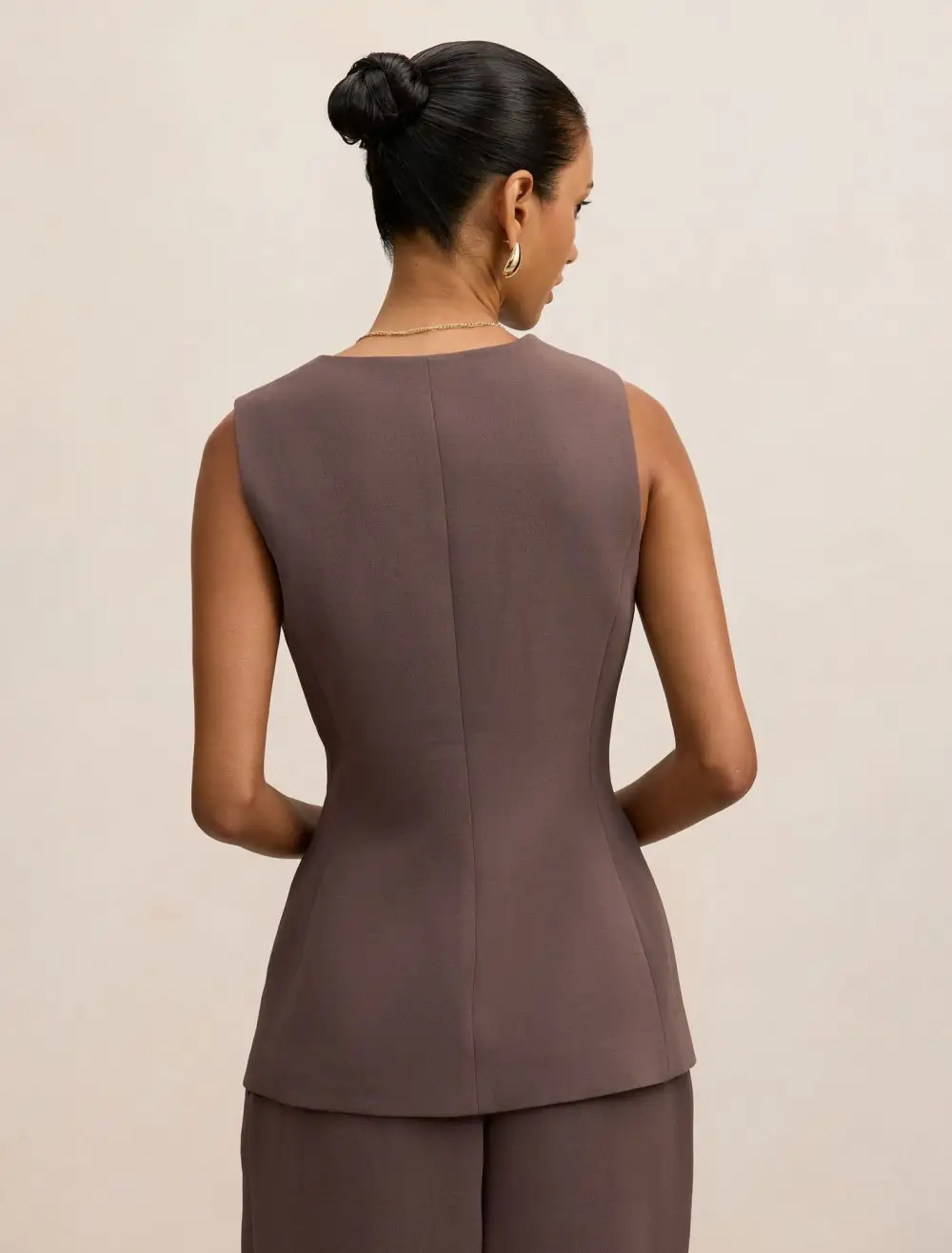 Taupe Petite Sleeveless Button-Down Waistcoat