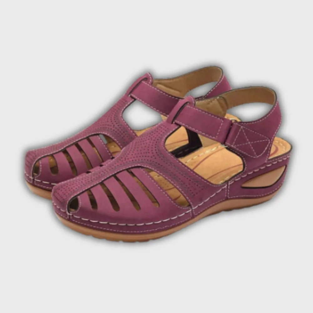 Classic Refined Everyday Flat Sandals