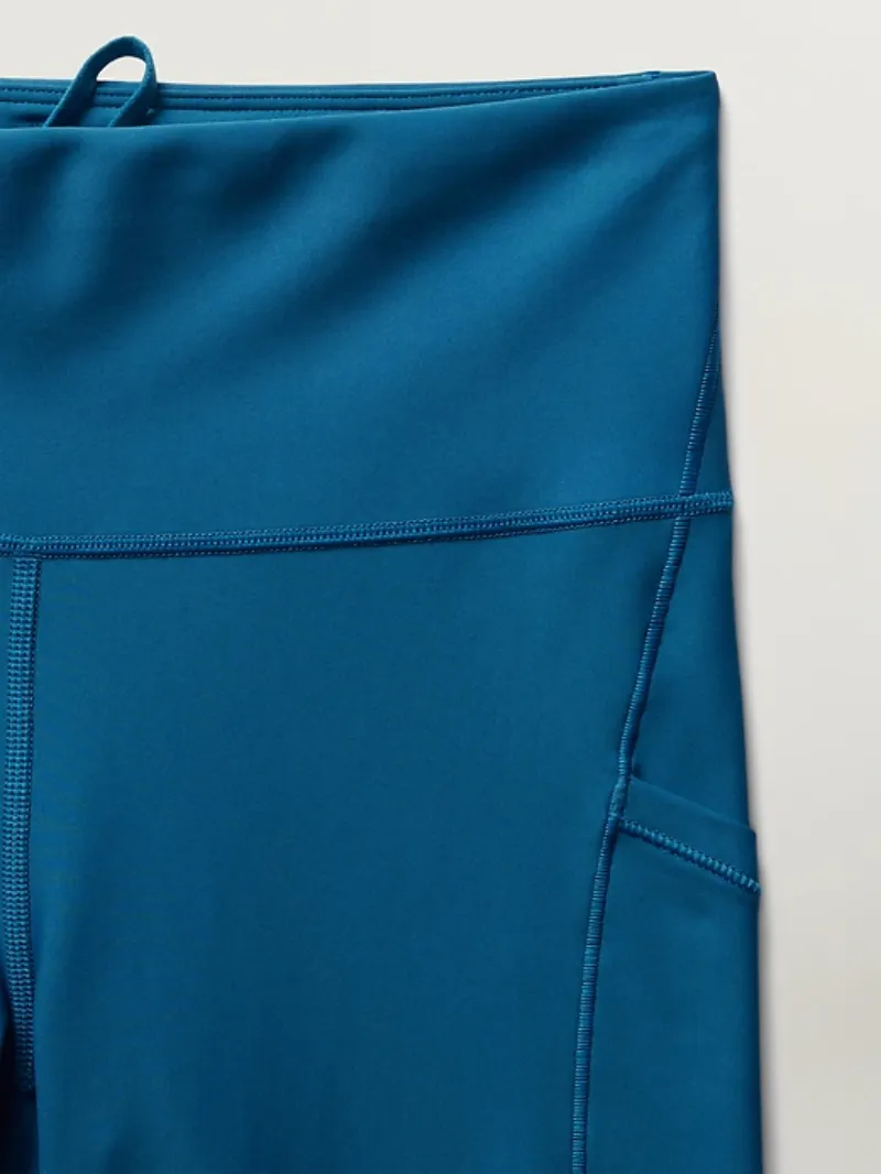 Pocketed Biker Shorts For Functional Active Style