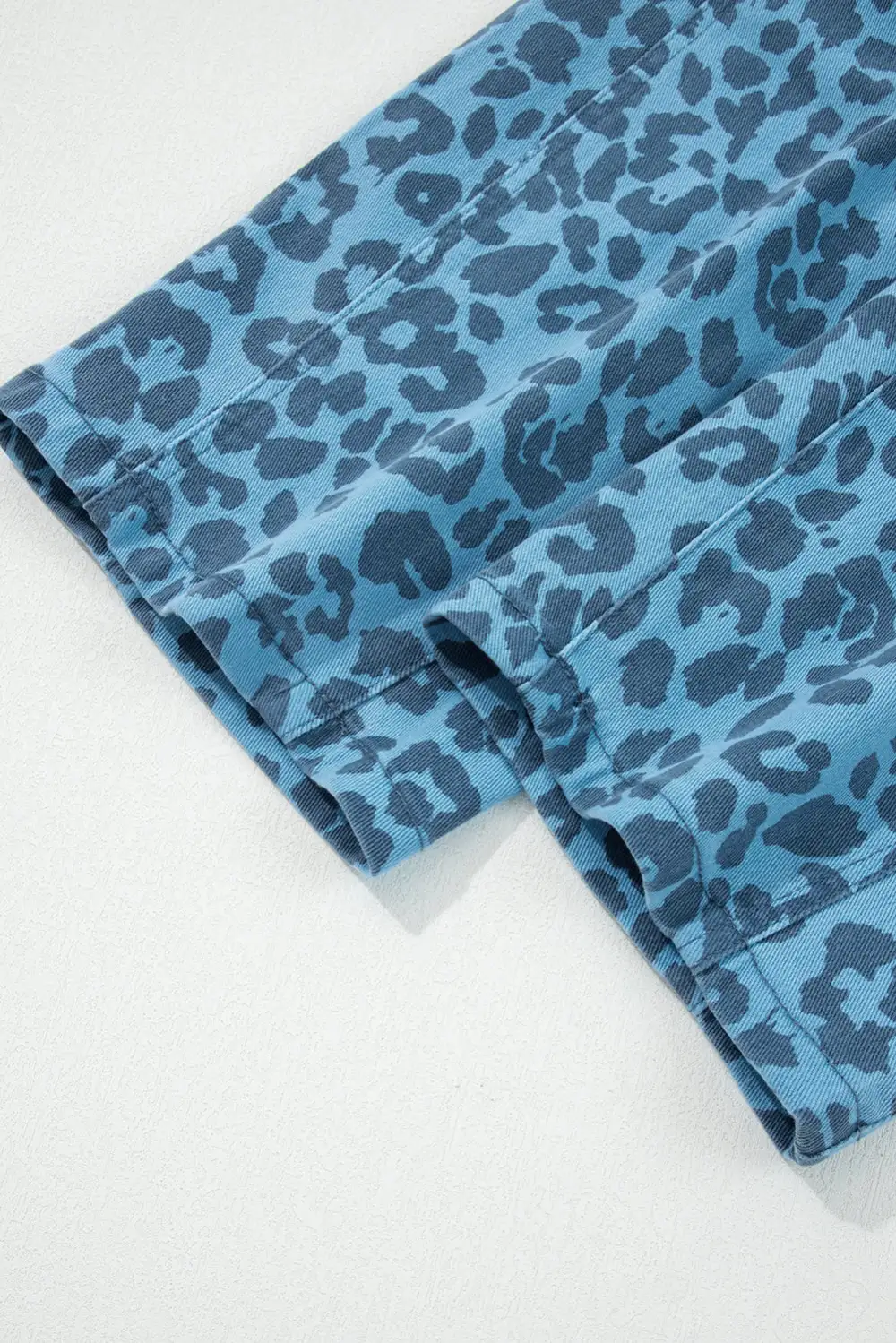 Refined Washed Pocketed Leopard-Print Stretch Straight Leg Jeans