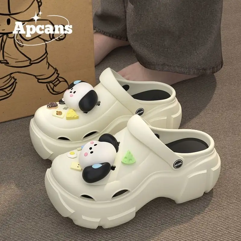 Water Friendly Flat Sandals