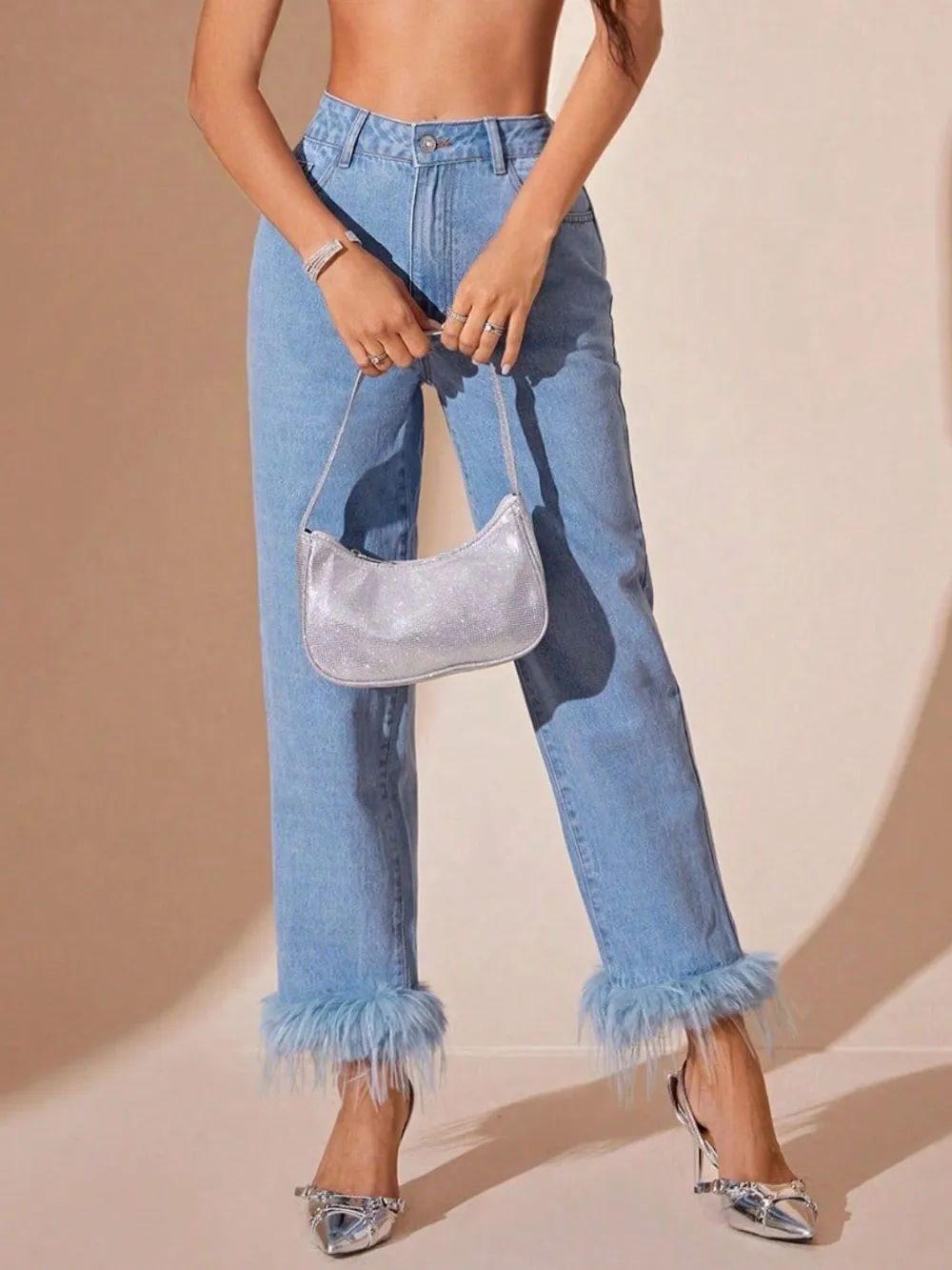 Relaxed High-Rise Washed Pocketed Stretch Straight Leg Jeans