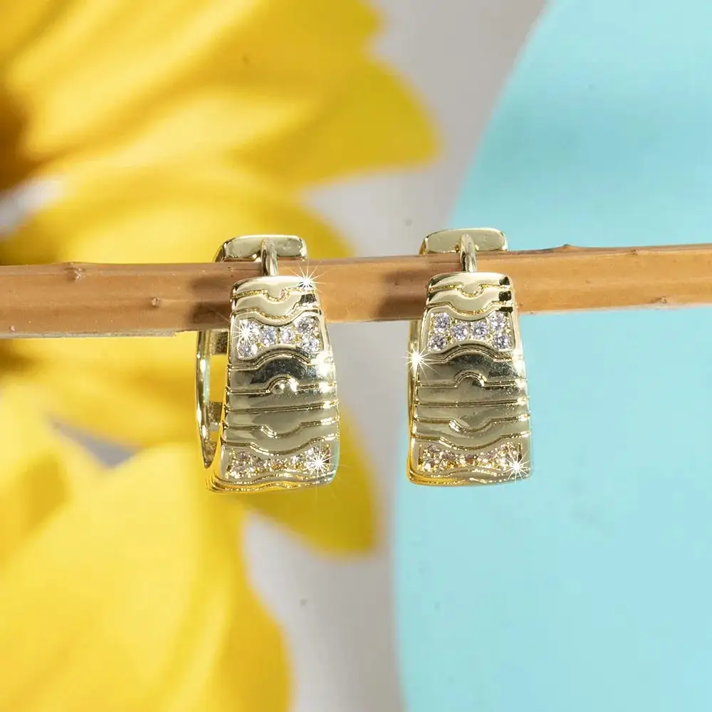 Minimalist Hoop Hoop Earrings