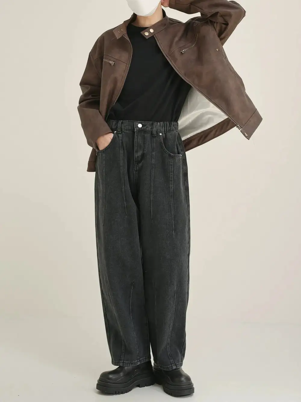 Comfort Fit Washed Jeans