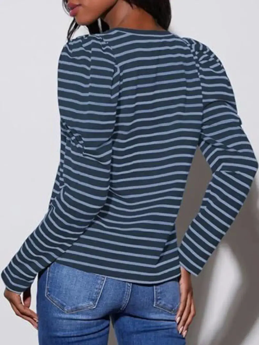 Modern Striped Round Neck Long Sleeve T-Shirt