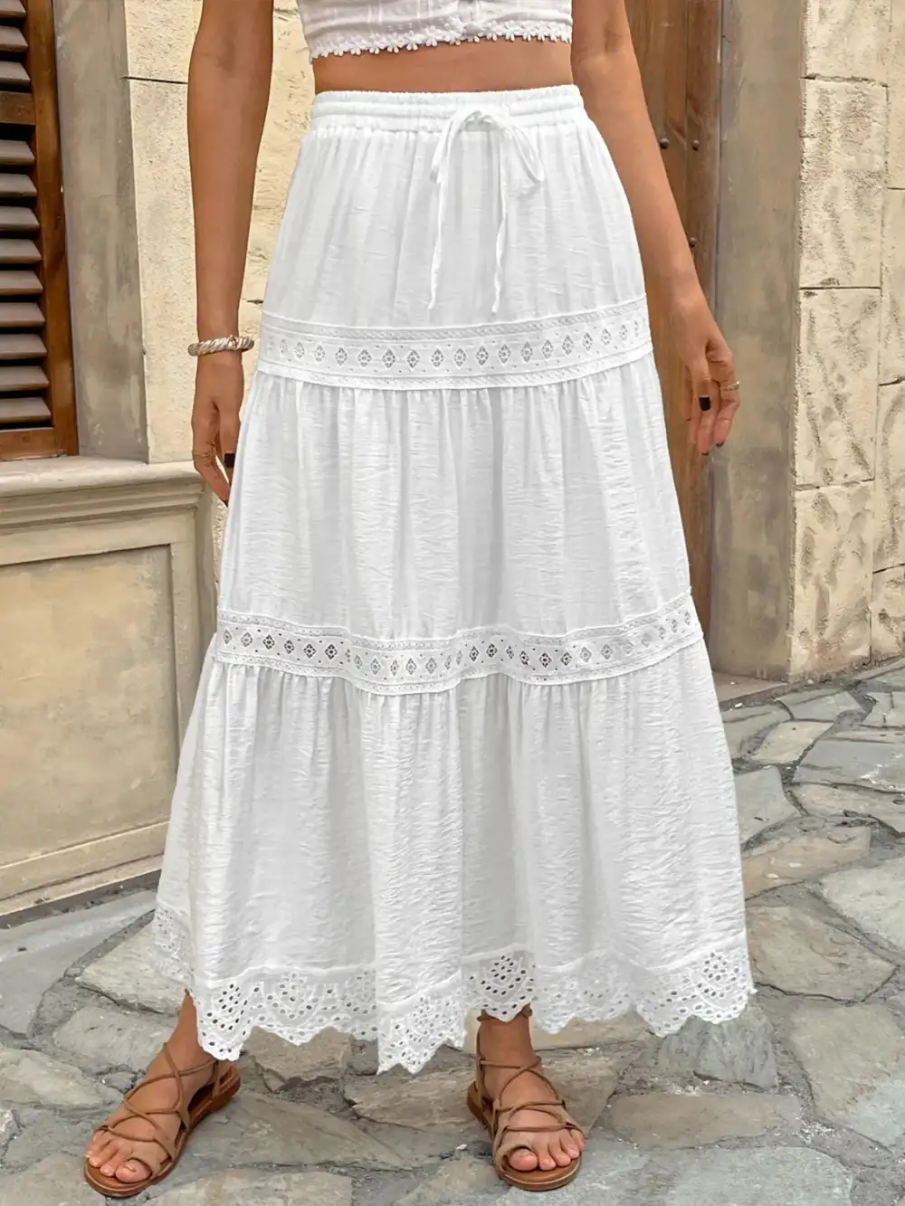 Softline Lace Detail Skirt