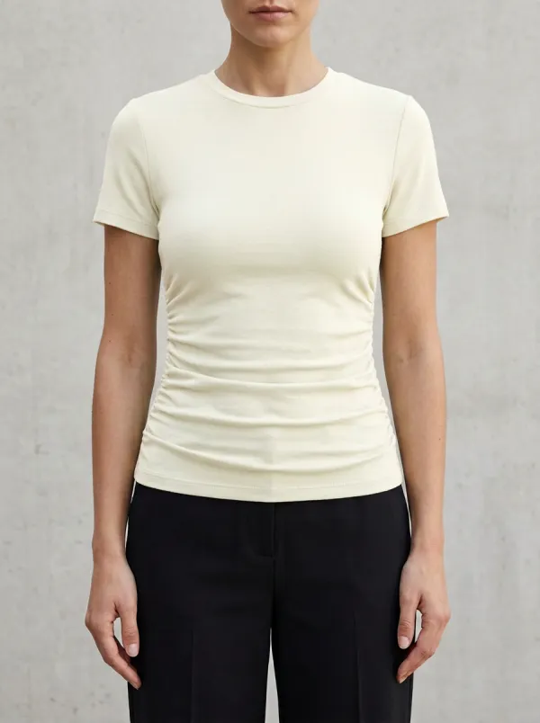 Fitted Side-Ruched Ruched Slim-Fit T-Shirt
