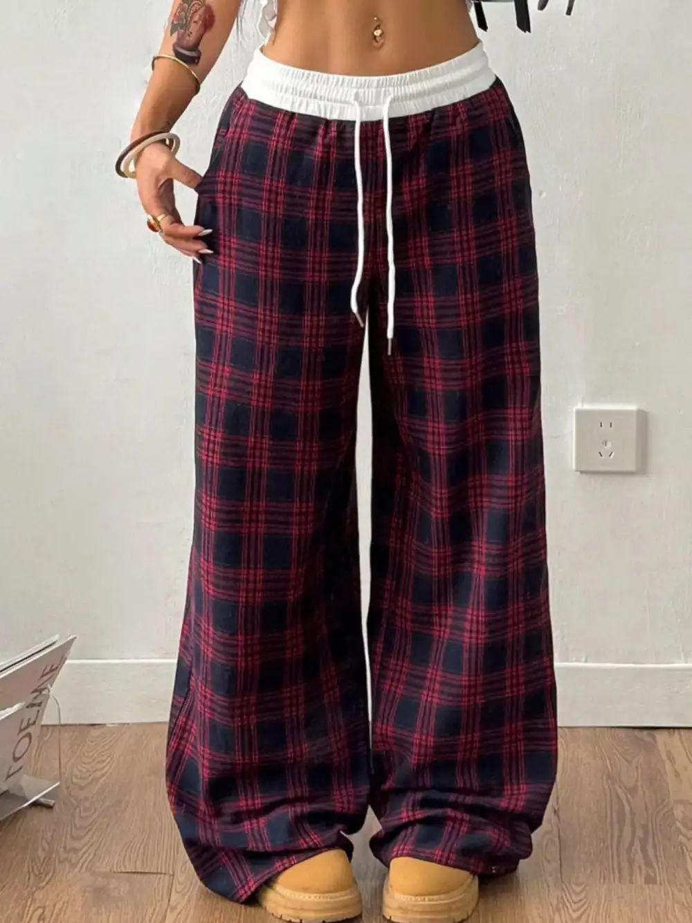 Plaid Wide Leg Pants With Elastic Waistband