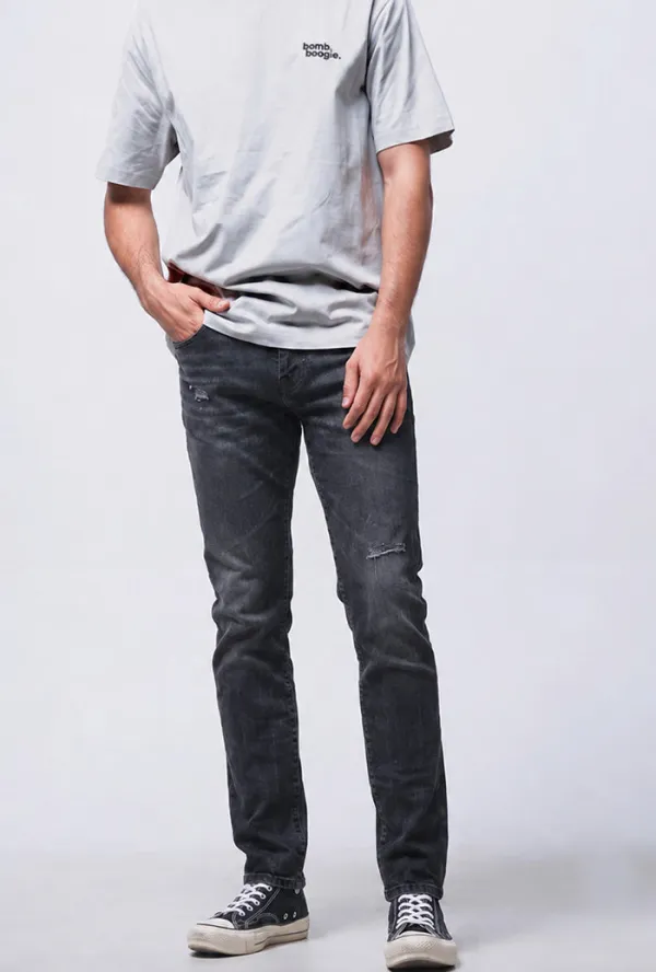 Men's Shredded Knee Slim Fit Jeans