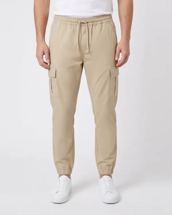 Men's Everyday Clean Fit Trousers