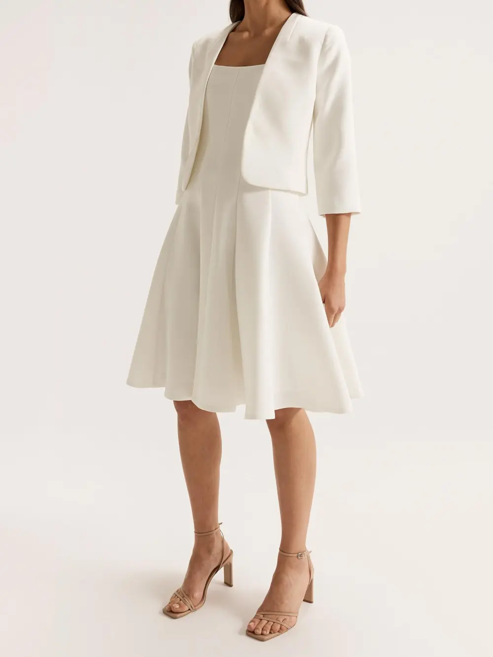 White Keyhole Neck 3/4 Sleeve Jacket