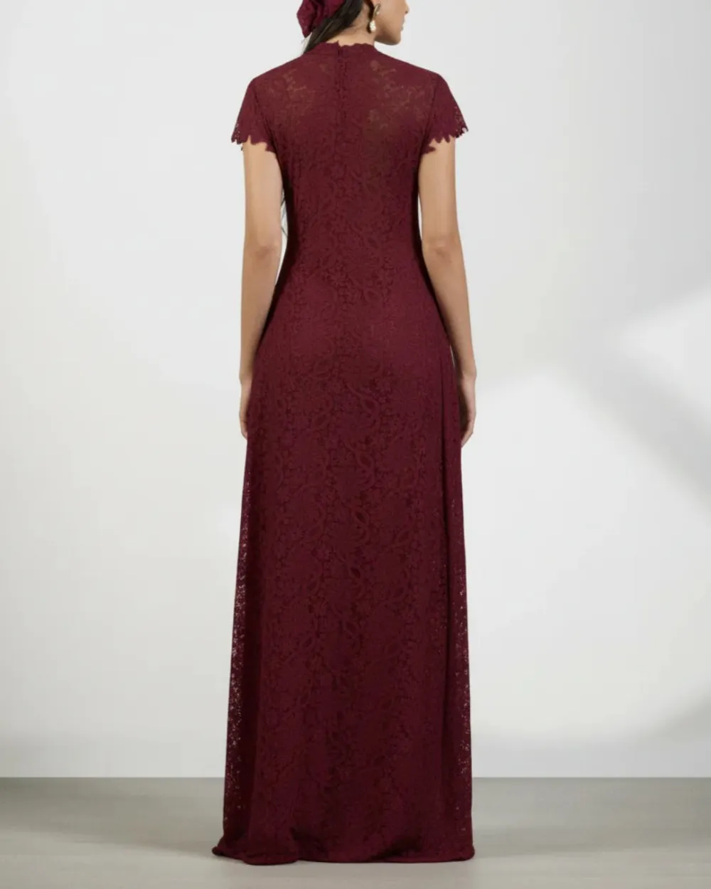 Elegant Lace Ensemble High Neck Intricate Lace Cut-Out Set